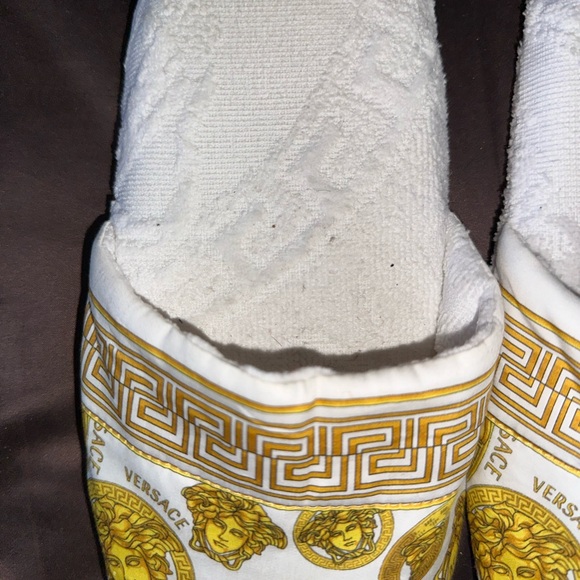 Versace Slippers - Picture 8 of 12